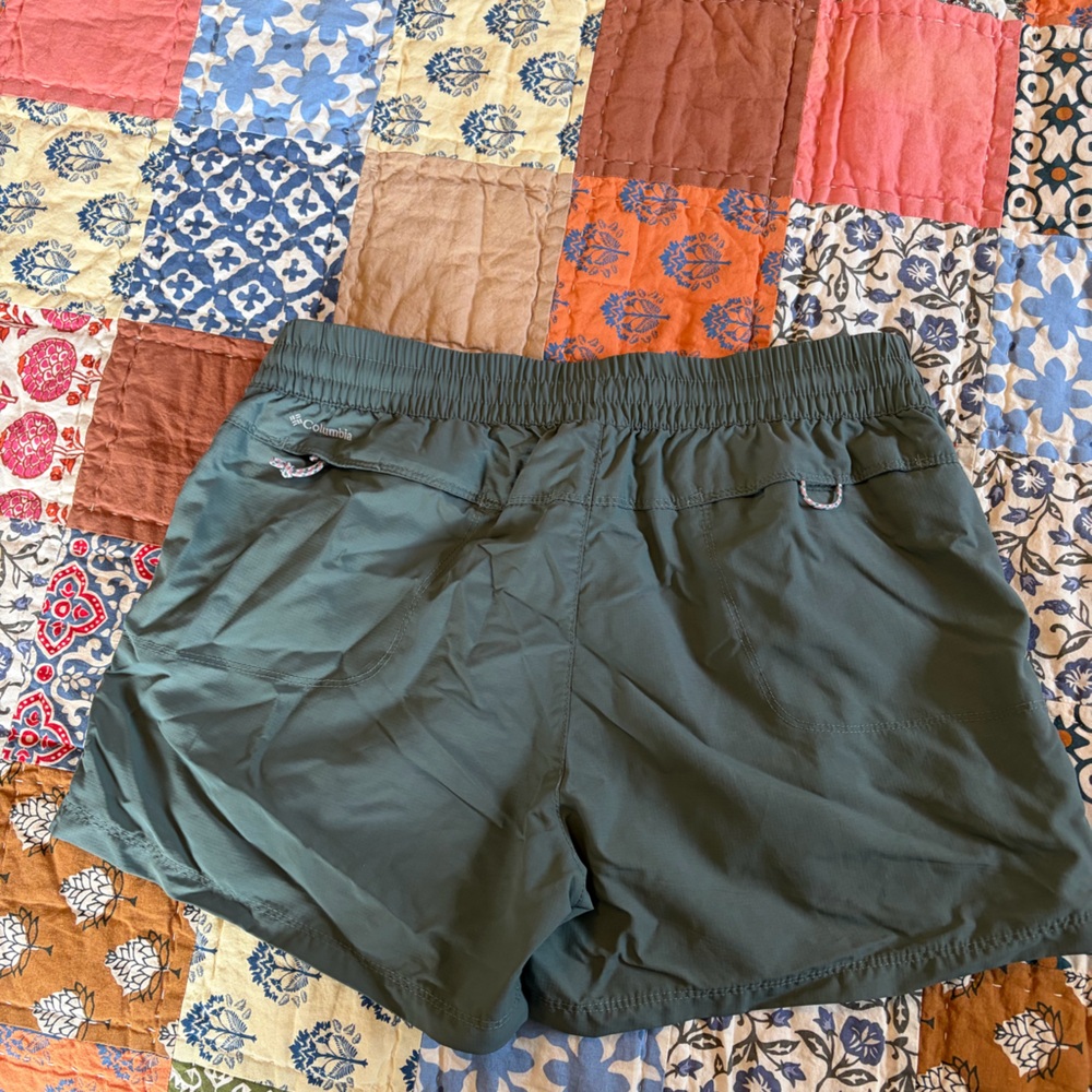 Columbia shorts size medium - Picture 9 of 13